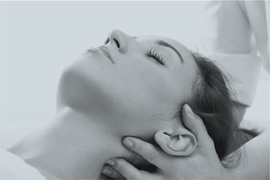 Aesthetic treatment at Lymphyx